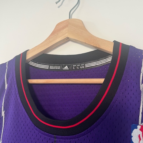 Toronto Raptors Tracy McGrady Throwback Jersey - Picture 6 of 6